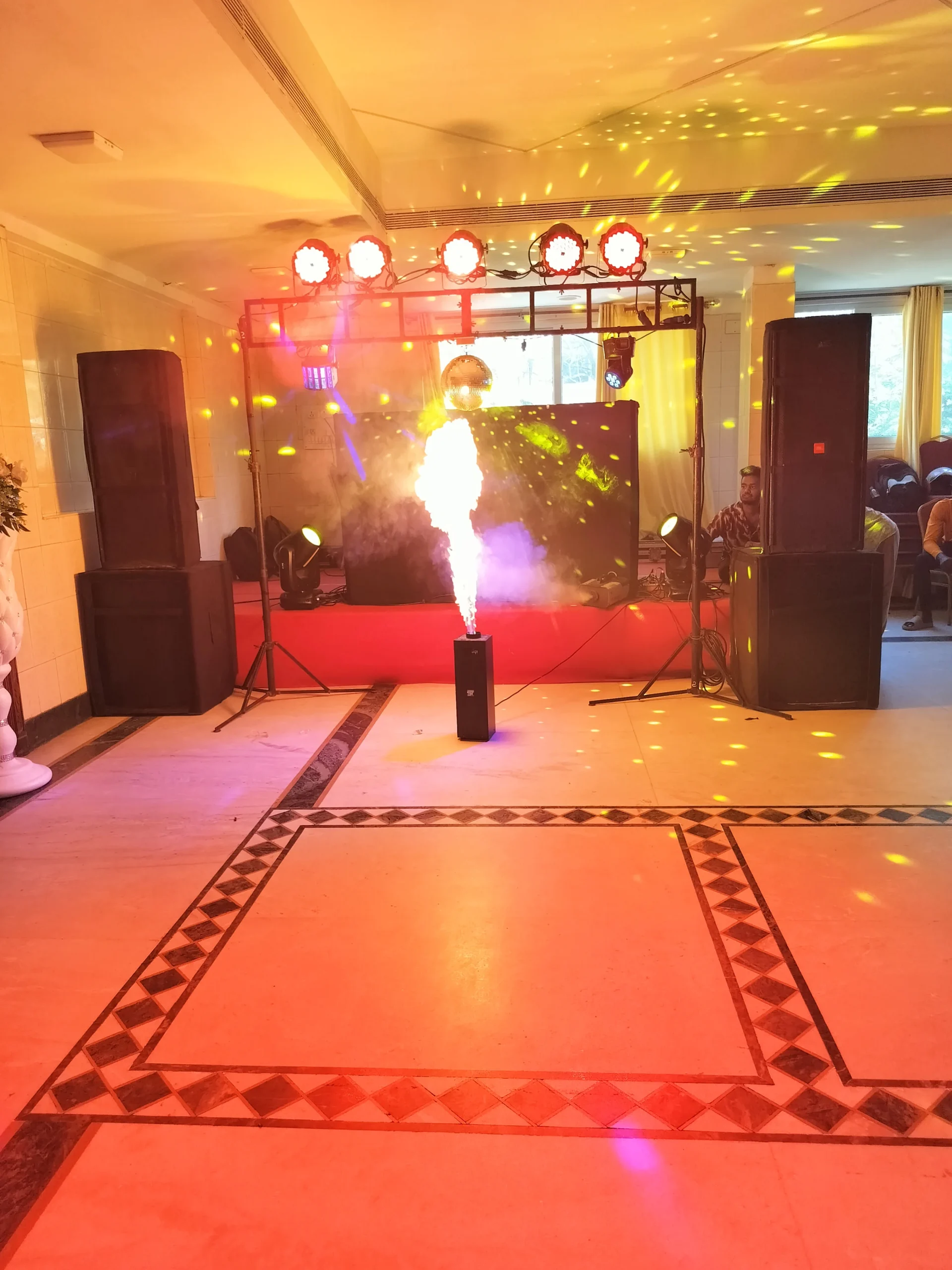 Best Dj in Chennai & Rentals of Sound and Lighting